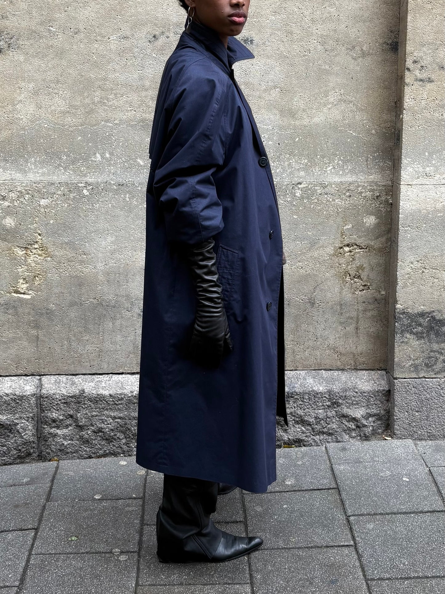 NAVY TRENCHCOAT