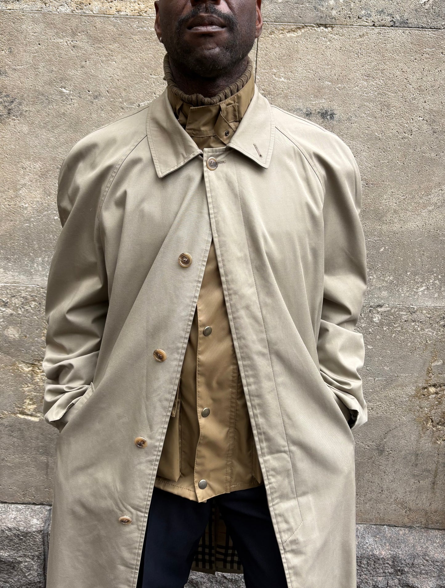 BURBERRY TRENCHCOAT