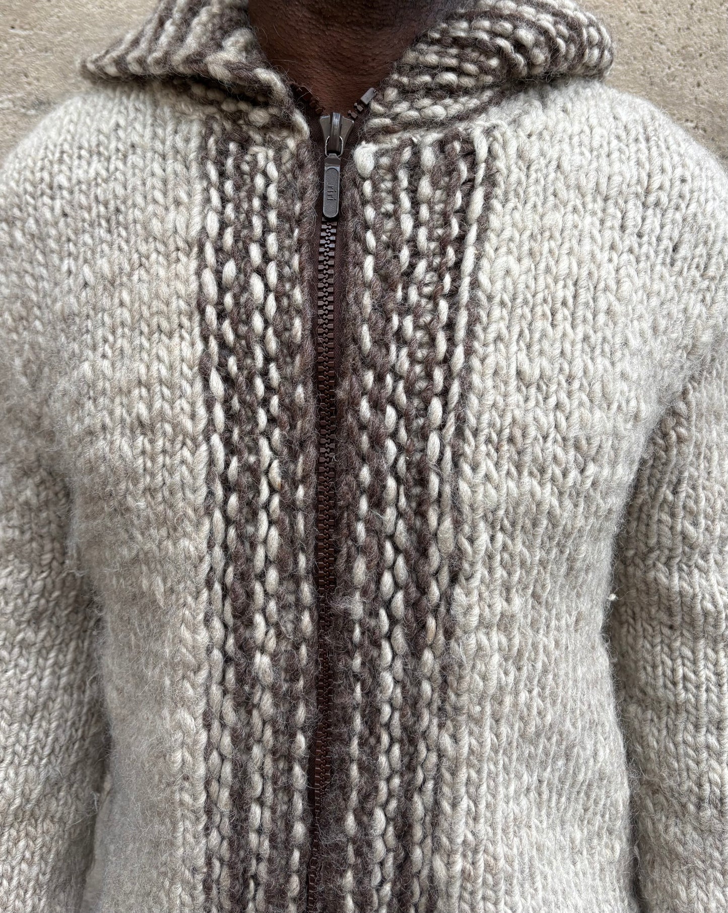 HEAVY KNIT VEST